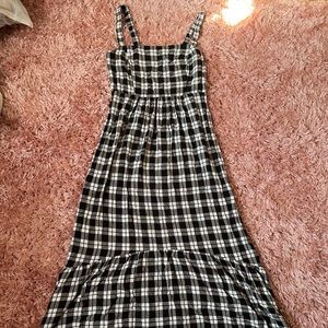 forever21 black and white maxi dress